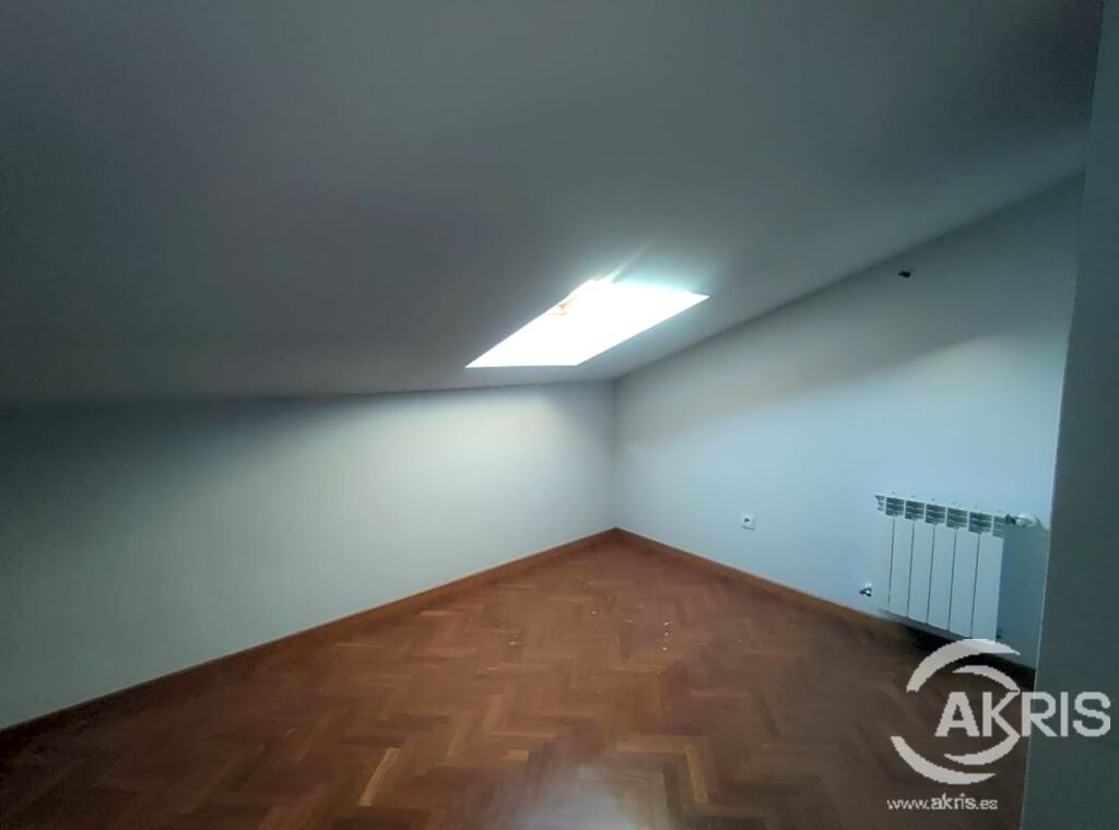 fantastico duplex en san anton foto grande (3)