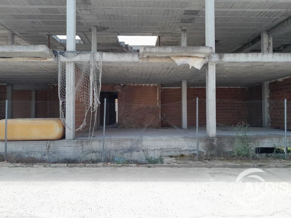 vivienda en construcción con 48 viviendas y plazas garajes en borox foto grande (2)