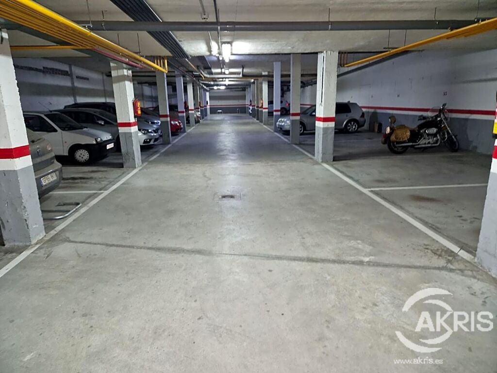 plaza de parking en venta en bargas de 13 m2 foto grande (2)