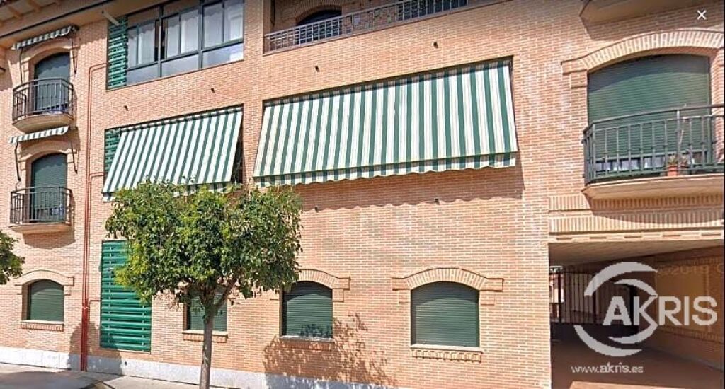 Foto plaza de parking en venta en bargas de 13 m2
