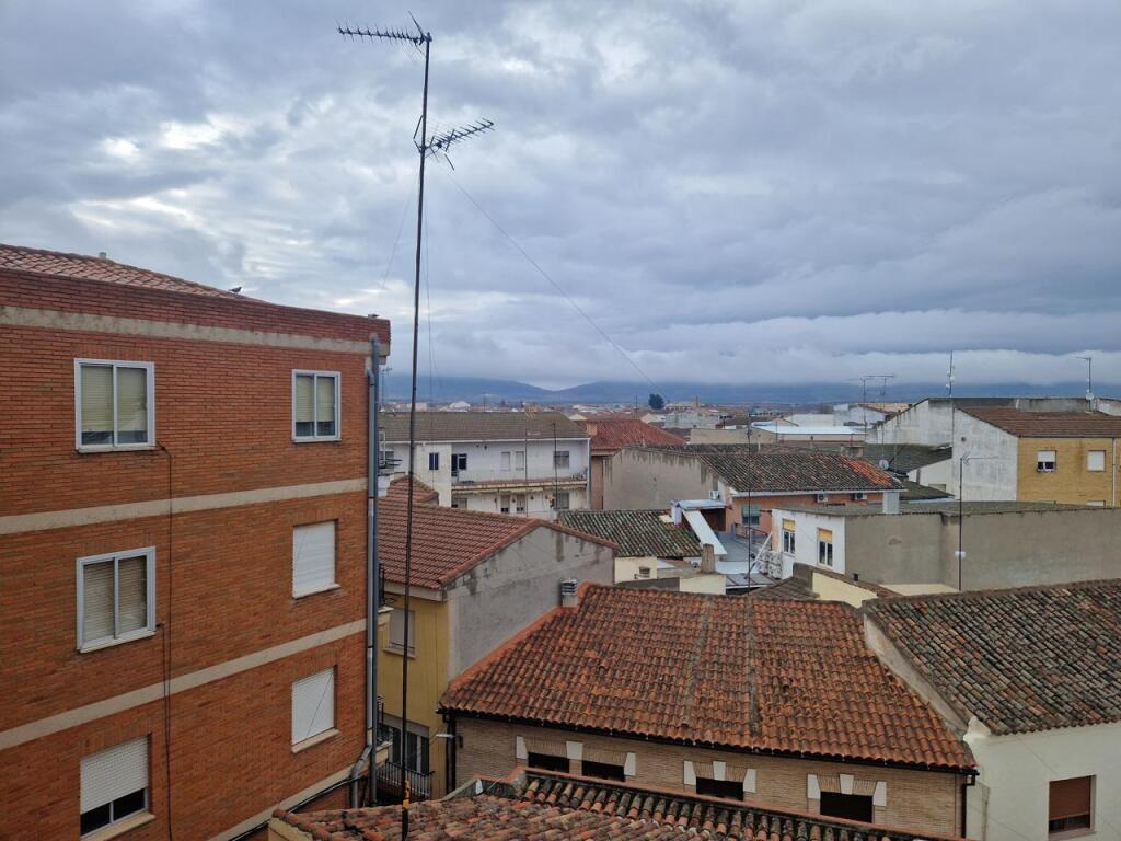 piso en mora para reformar foto grande (3)