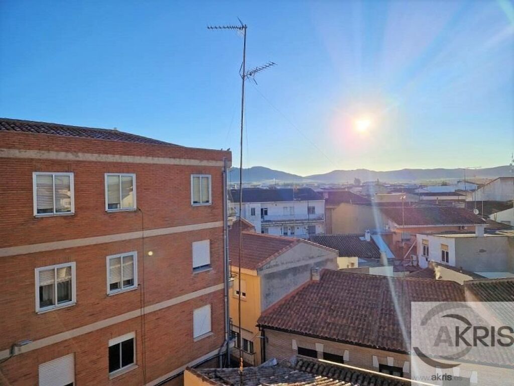 Foto piso en mora para reformar