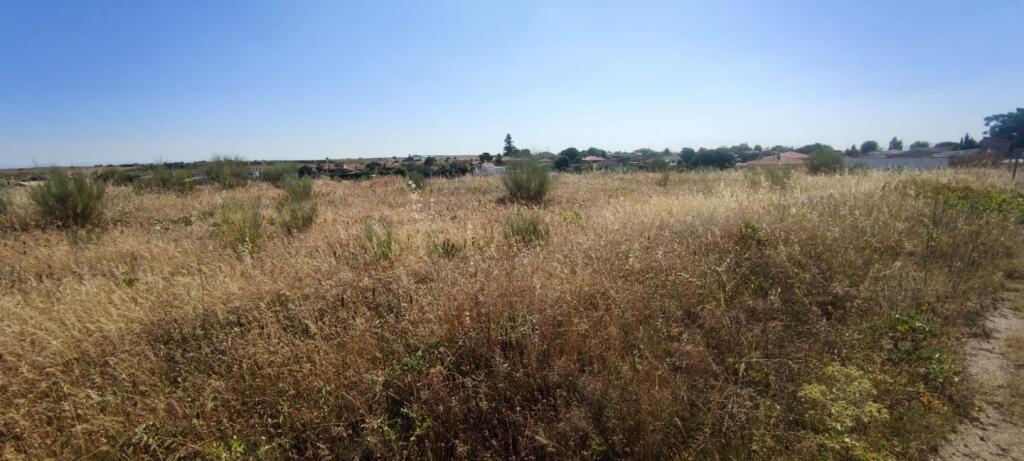 Foto finca rústica de 2,6 hectáreas junto a la a5