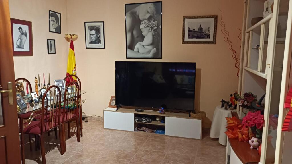 Foto chalet en perfecto estado en urbanizacion en lillo