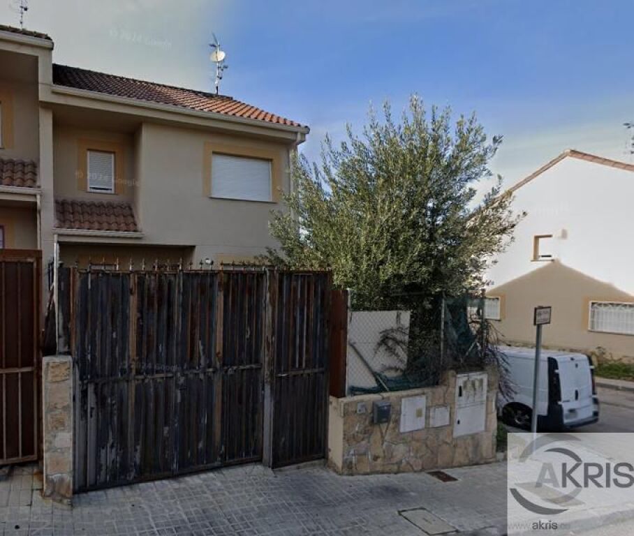 Foto ¡¡vivienda ocupada, no se puede visitar!! en mentrida