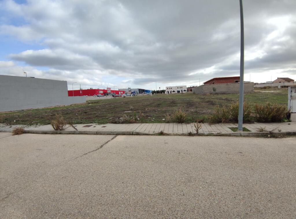 venta de 2 parcelas en olias foto grande (2)