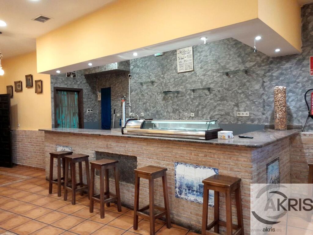 bar-restaurante en yuncos con licencia en vigor foto grande (2)