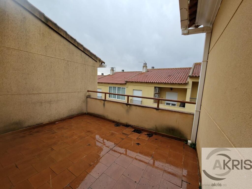 casa en venta en los  yebenes foto grande (2)