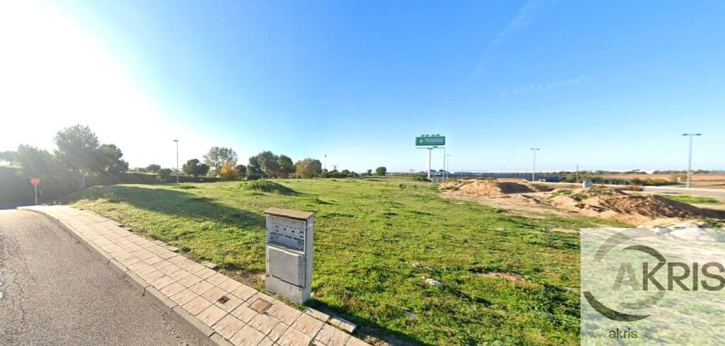 terreno en venta en olías del rey de 563 m2 foto grande (3)