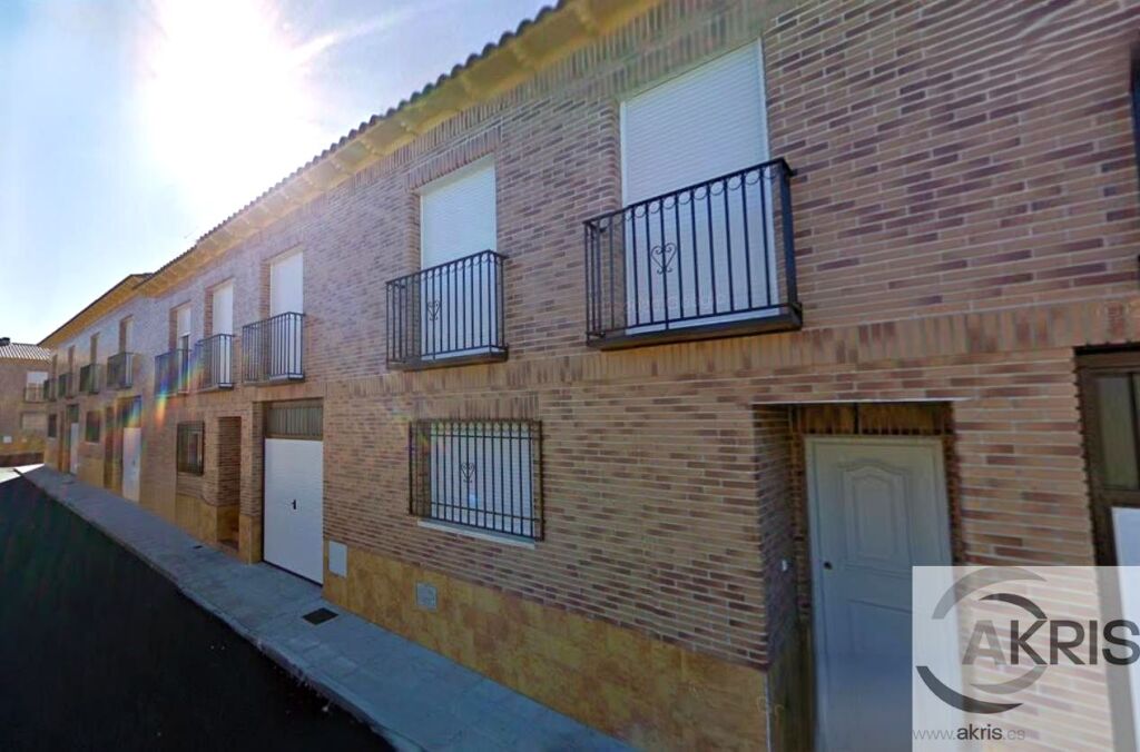 ¡¡especial inversores. inmueble sin posesión!! en novés foto grande (3)