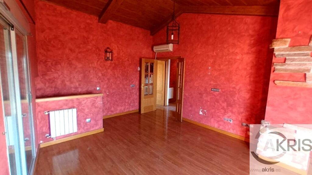 **vivienda ocupada, no se puede visitar** en yuncos foto grande (2)