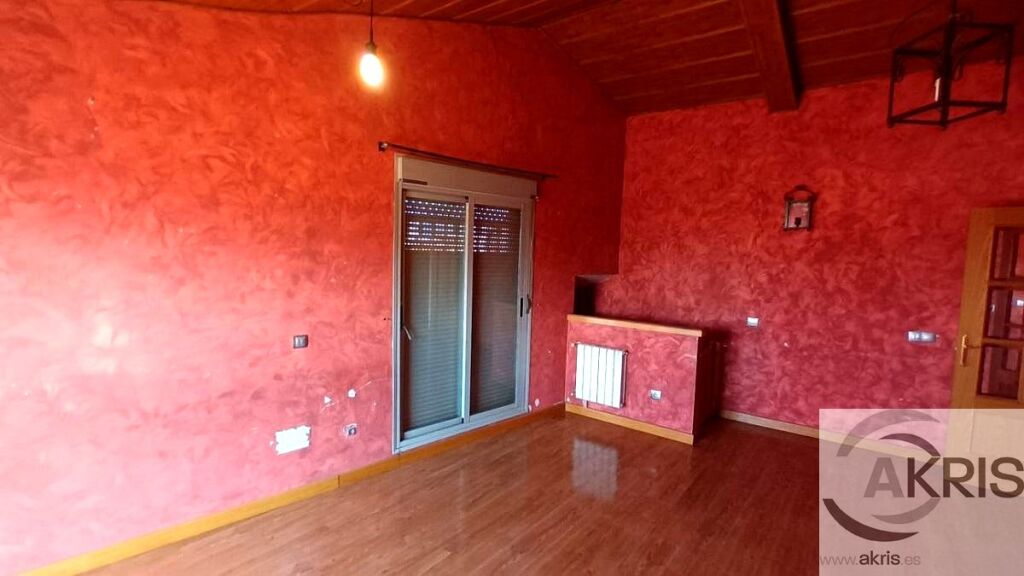 Foto **vivienda ocupada, no se puede visitar** en yuncos