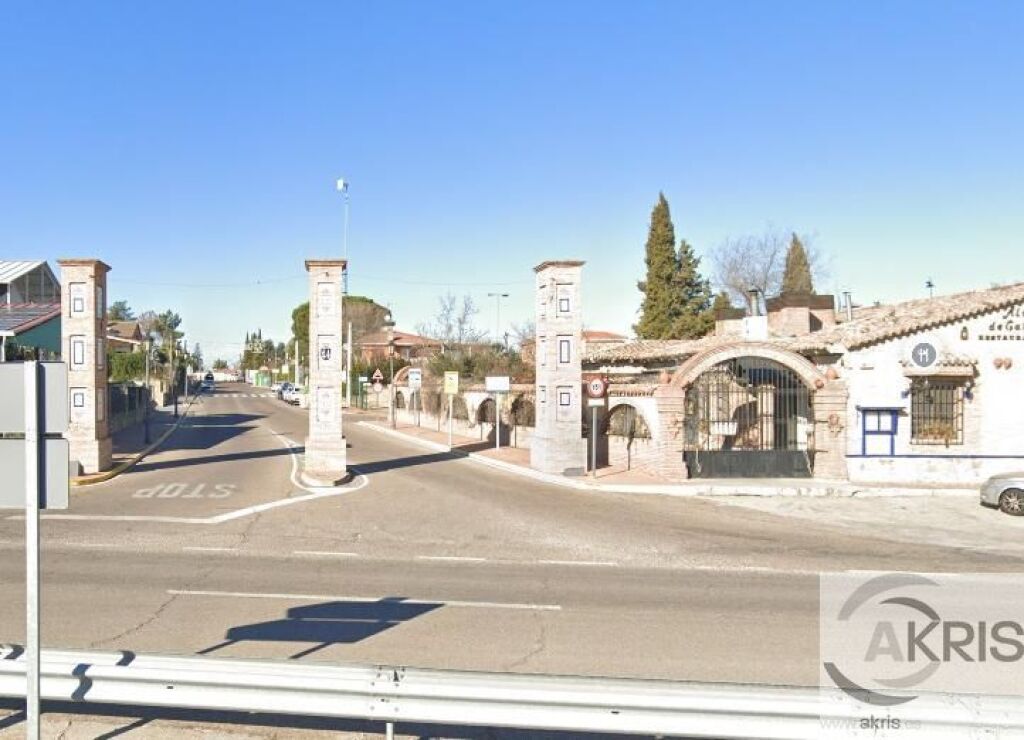 Foto **chalet ocupado, no se puede visitar** en casarrubios del monte