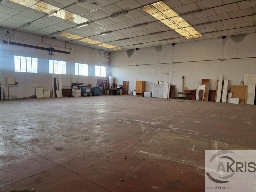Foto nave industrial en venta en sonseca de 908 m2