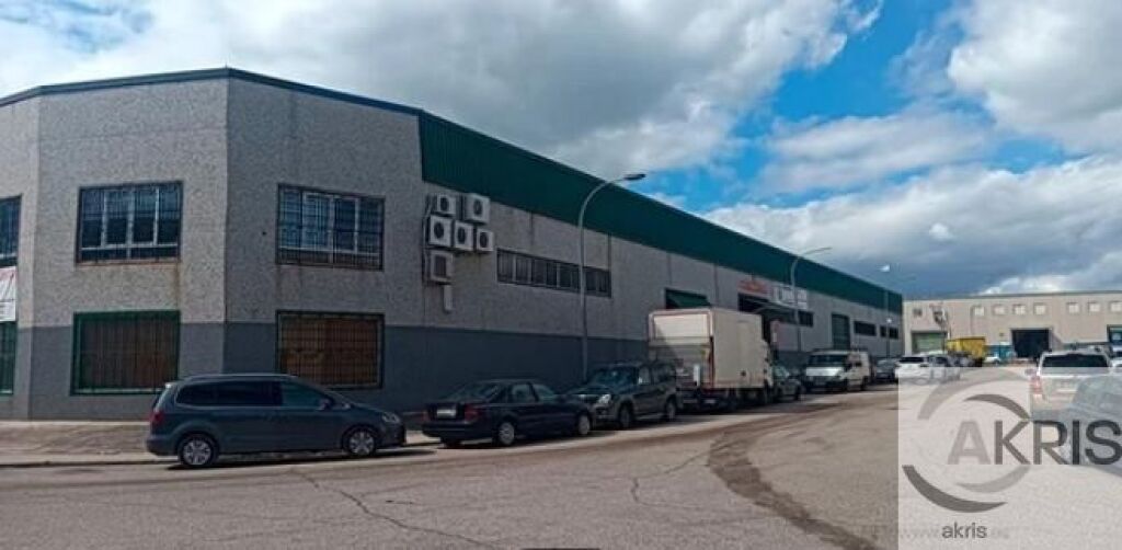 venta naves industriales en yuncler **están alquiladas** foto grande (3)