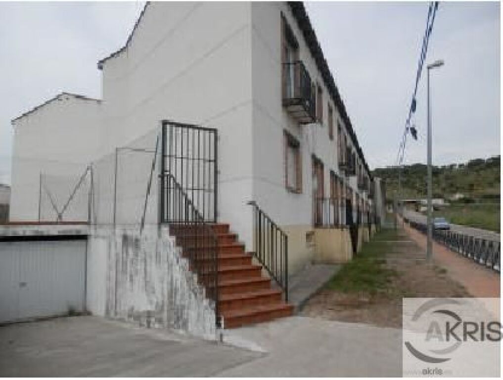 venta vivienda en san roman de los montes foto grande (2)