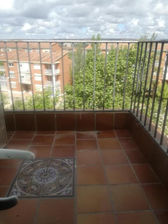 dúplex reformado en calle cañamares, 6 – ¡listo para entrar a vivir! foto grande (2)