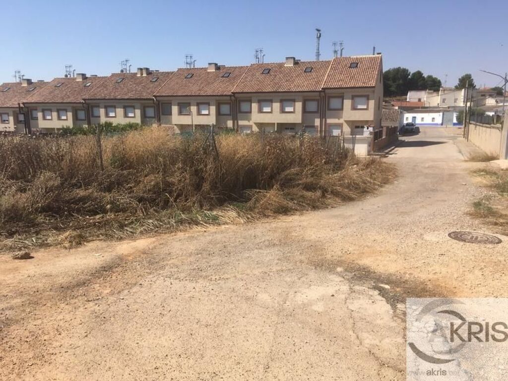 Foto terreno en venta en villatobas **consultar precio**