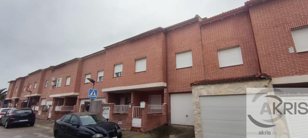 casa / chalet en venta en chozas de canales de 140 m2 foto grande (2)