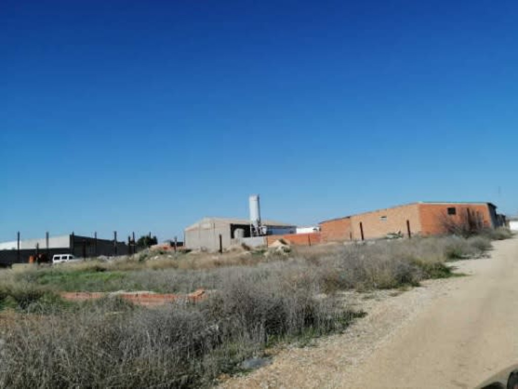Foto solar a la venta en miguel esteban