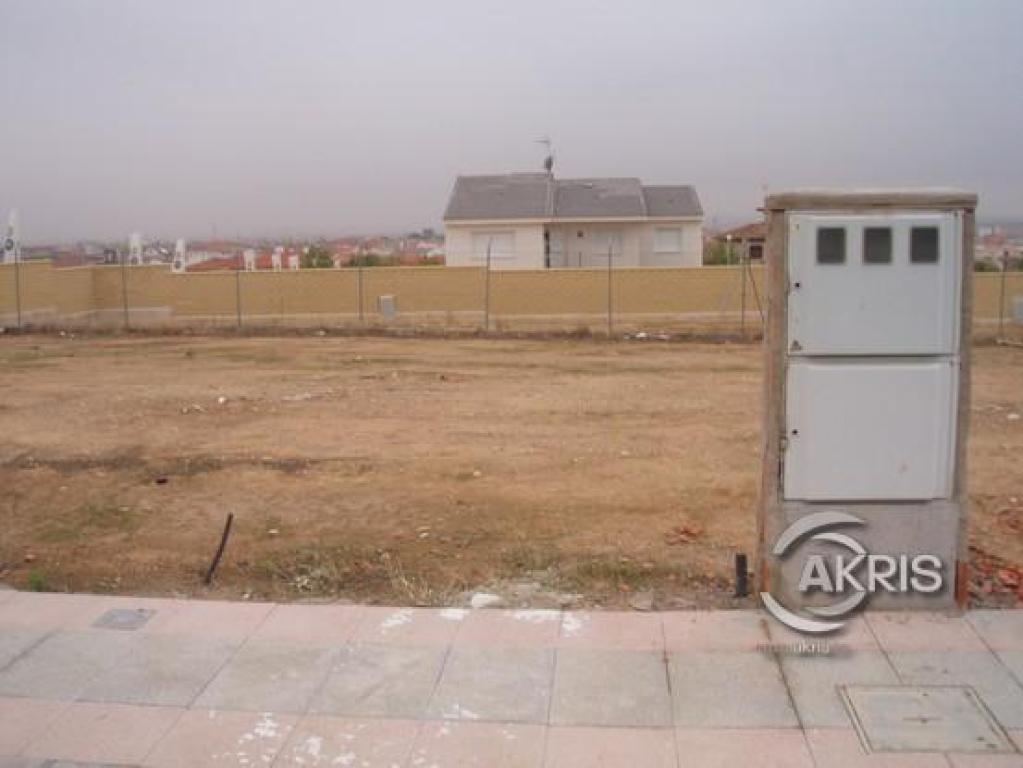 Plot for sale in Mocejon