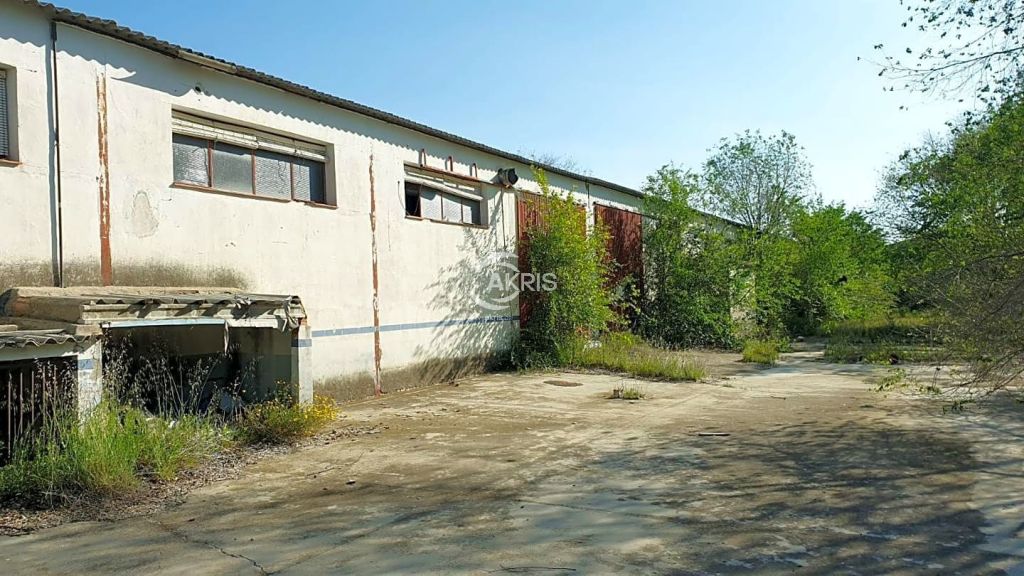 Foto gran nave en venta en orgaz