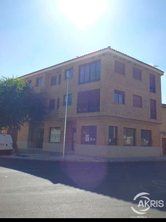 Foto vivienda con okupas - no visitable