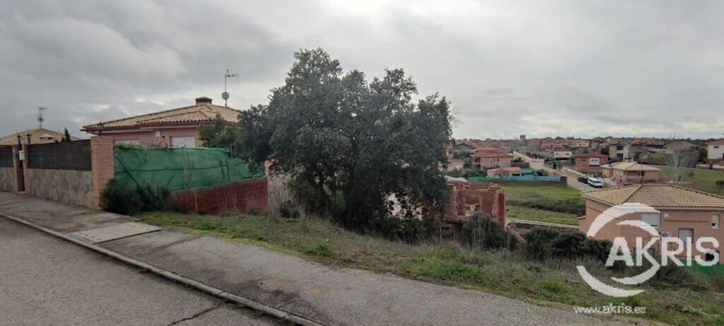 suelo urbano en urbanización los altos de méntrida foto grande (2)