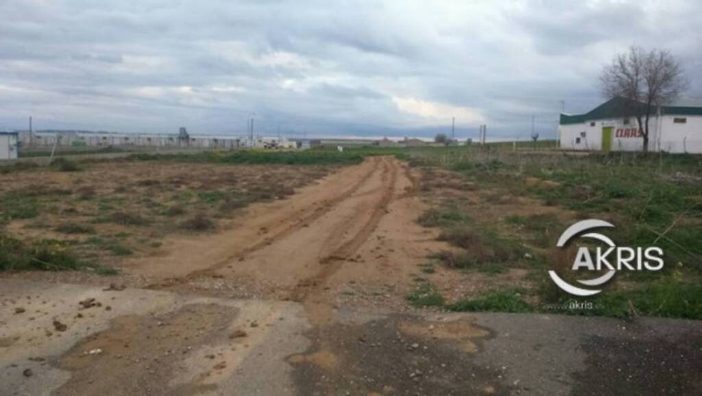 terreno en mocejón, precio negociable foto grande (2)