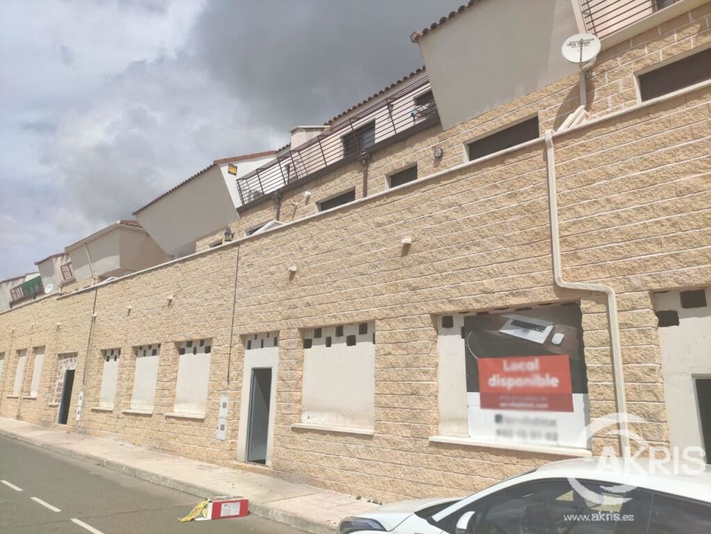 av. castilla la mancha. locales !! foto grande (3)