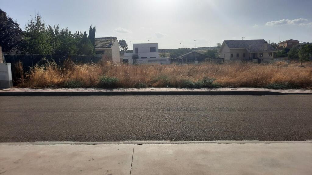 Foto parcela en venta en zona centro de cobisa