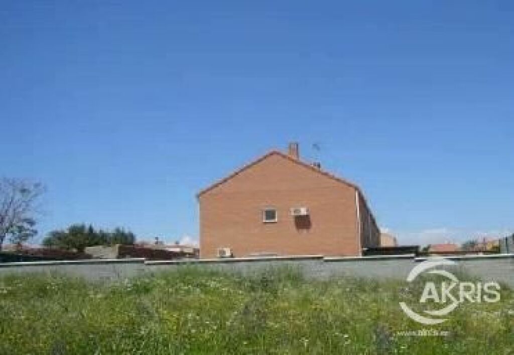 Foto terreno urbano no consolidado en las ventas de retamosa