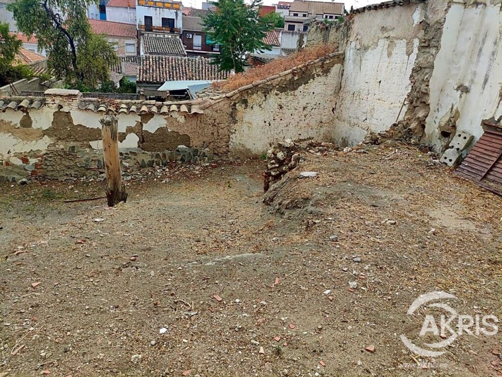 terreno en venta en olías del rey de 115 m2 foto grande (3)