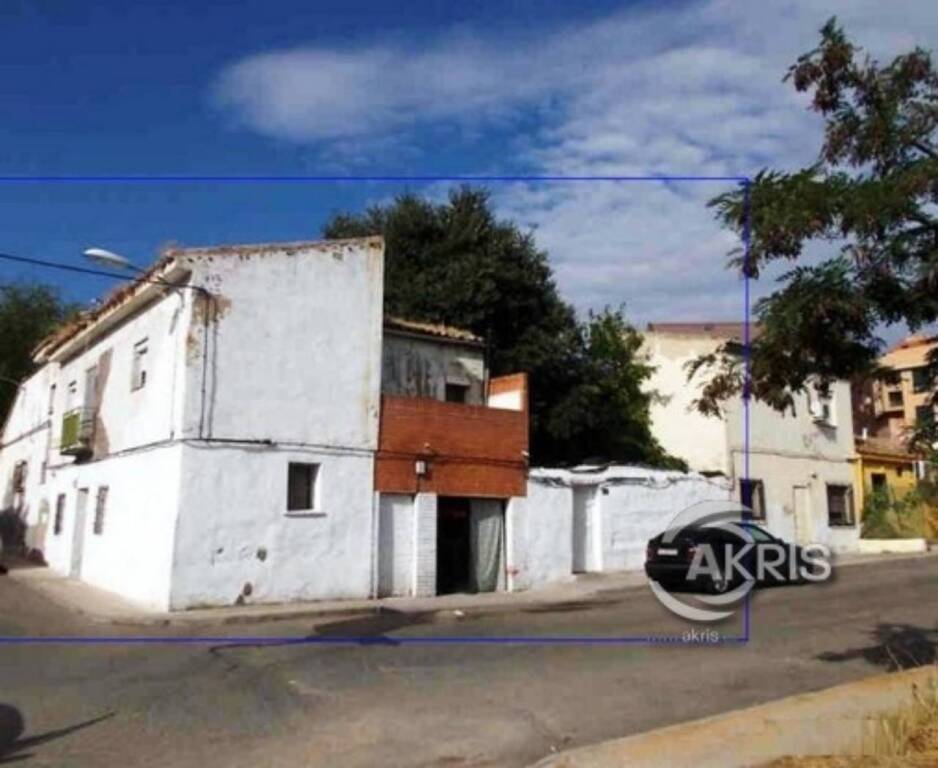 Foto estupendo terreno urbano en toledo con edificaciones en su interior, ¡visítelo!