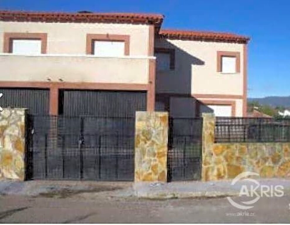 Chalet for sale in Escalona