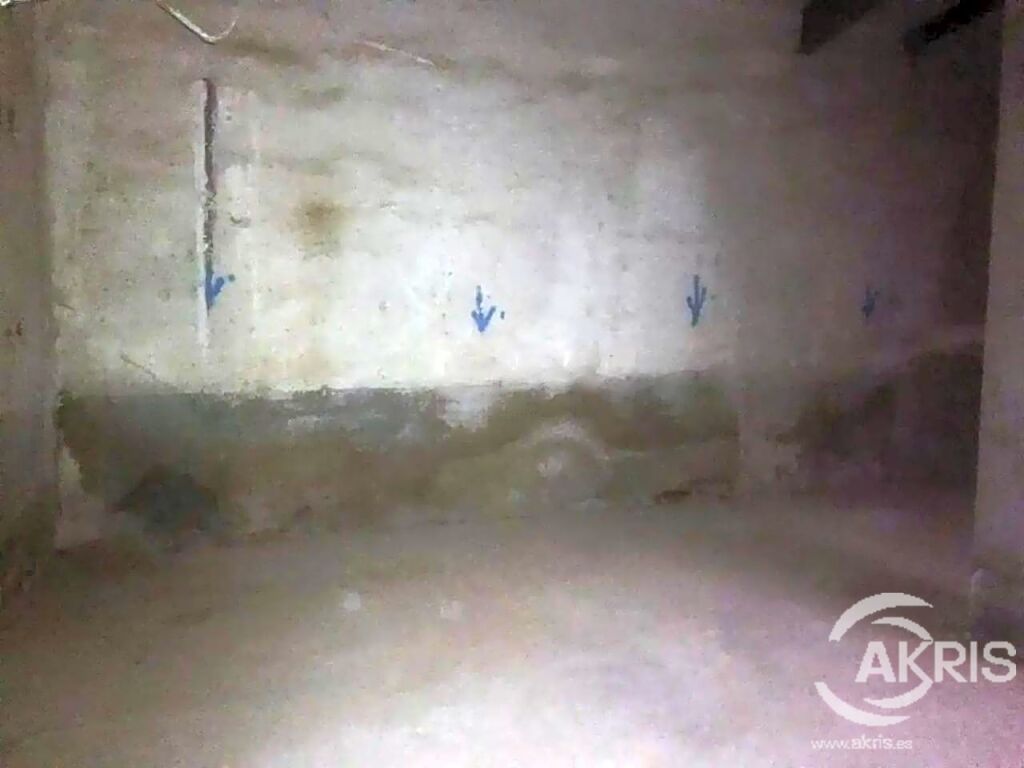 locales con posibilidad cambio uso previa autorizacion para reformar foto grande (3)