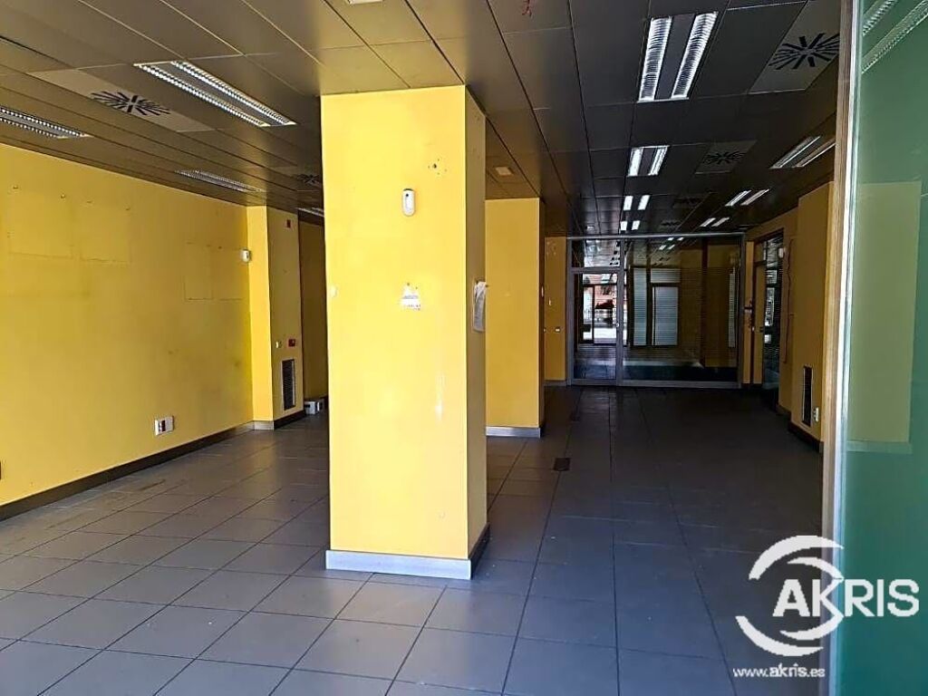 local comercial de 418 m2 en leganes foto grande (3)
