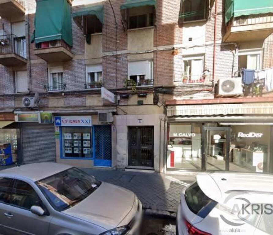 Foto ¡¡cesión remate, exclusivamente inversores!! en barrio de la latina