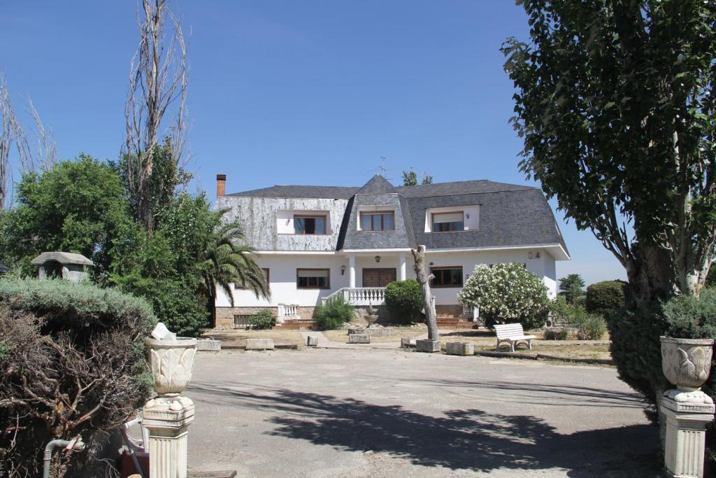 venta terreno en av. america de alcorcon foto grande (3)