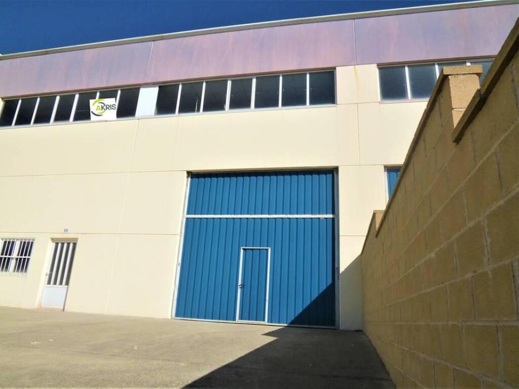 Nave Industrial en venta en Ontígola de 630 m2