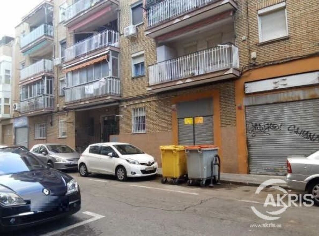 Warehouse for sale in Madrid