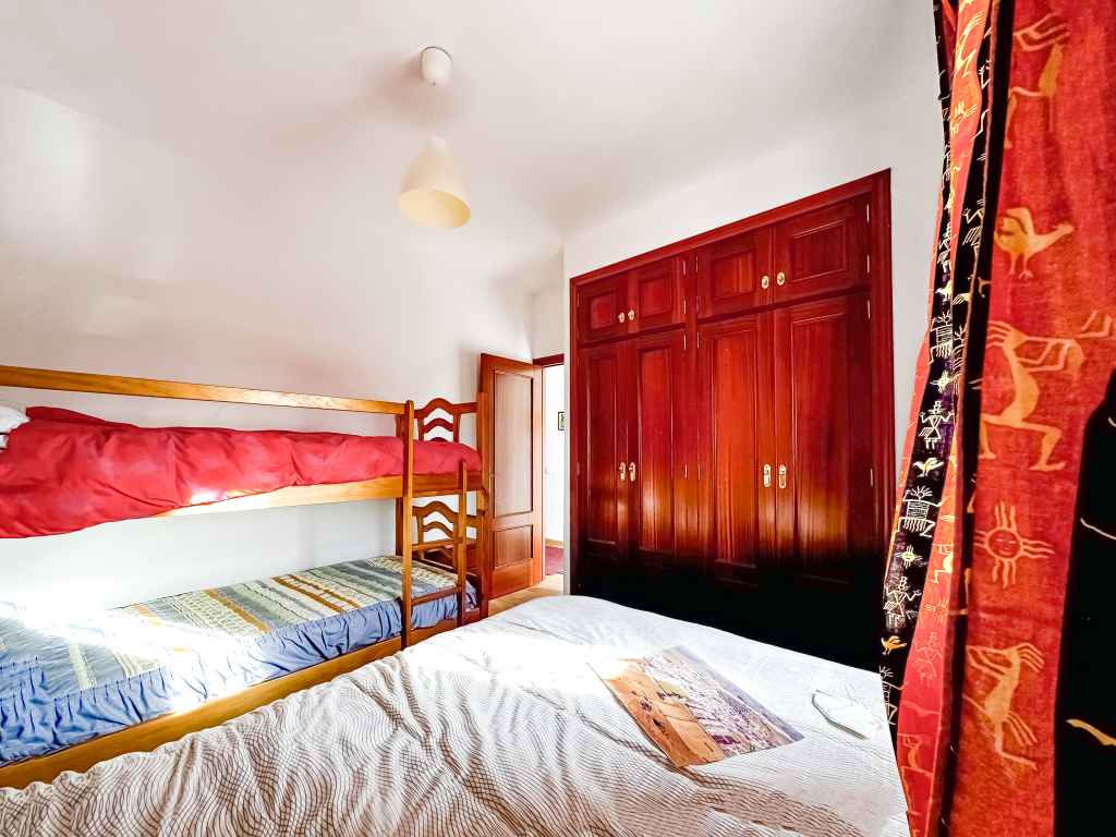 adosada en venta en alanis sevilla foto grande (3)