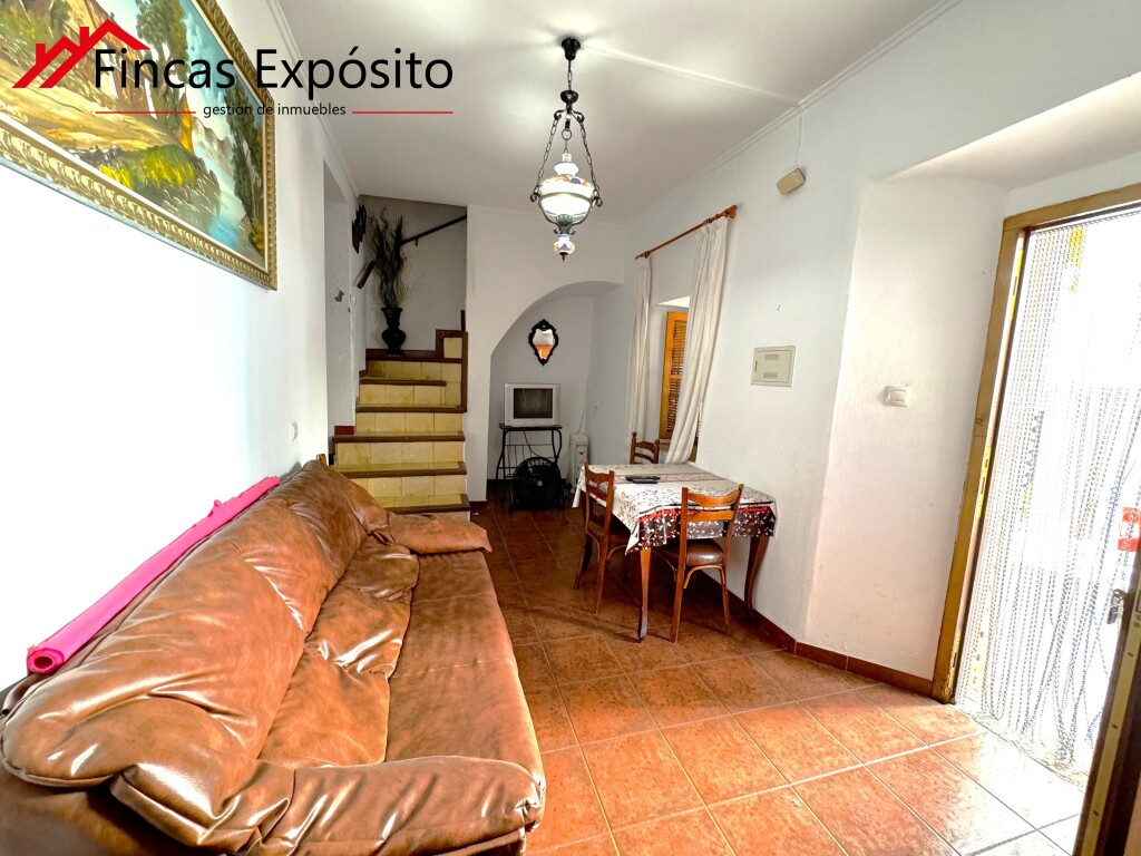 casa-chalet en venta en benamocarra málaga foto grande (3)