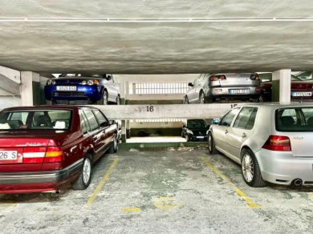 parking coche en venta en vitoria álava foto grande (2)