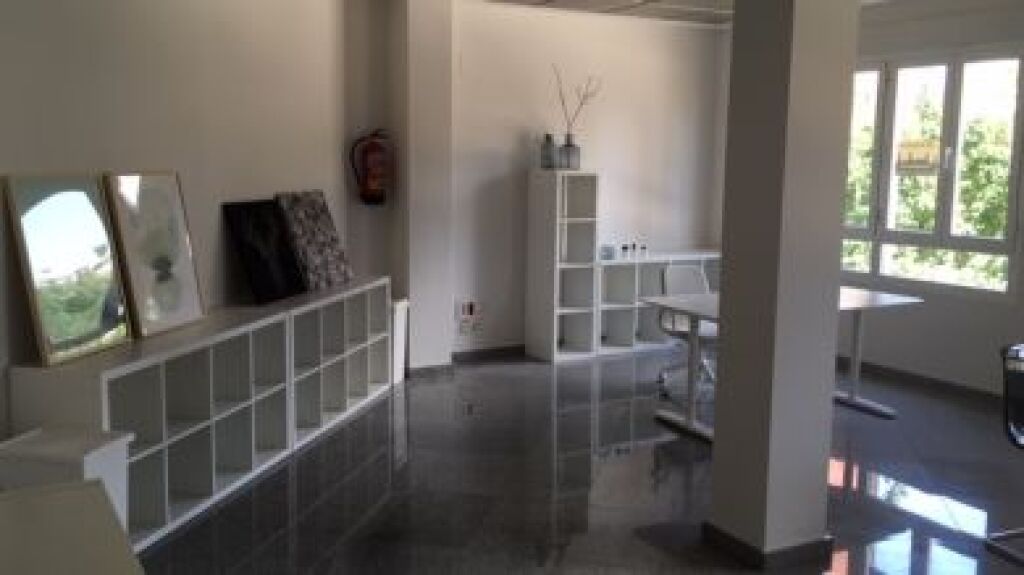 oficina en alquiler en vitoria salburua álava foto grande (2)