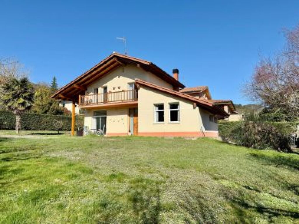 casa-chalet en venta en pobes álava foto grande (2)