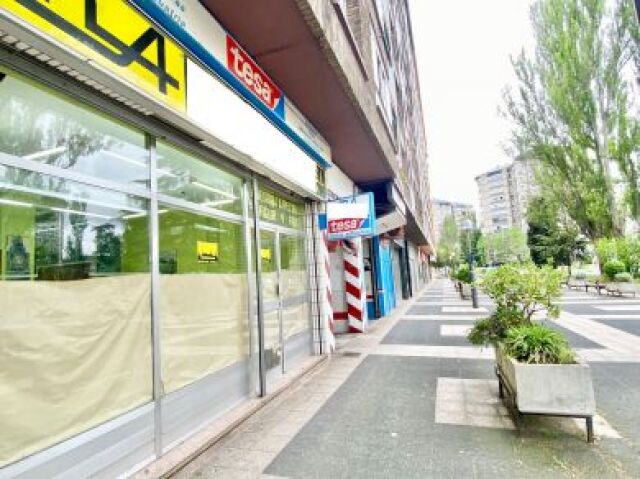Foto local comercial en alquiler en vitoria álava