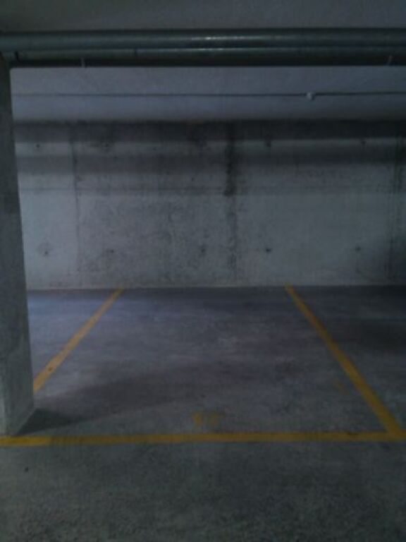Foto parking coche en venta en vitoria álava