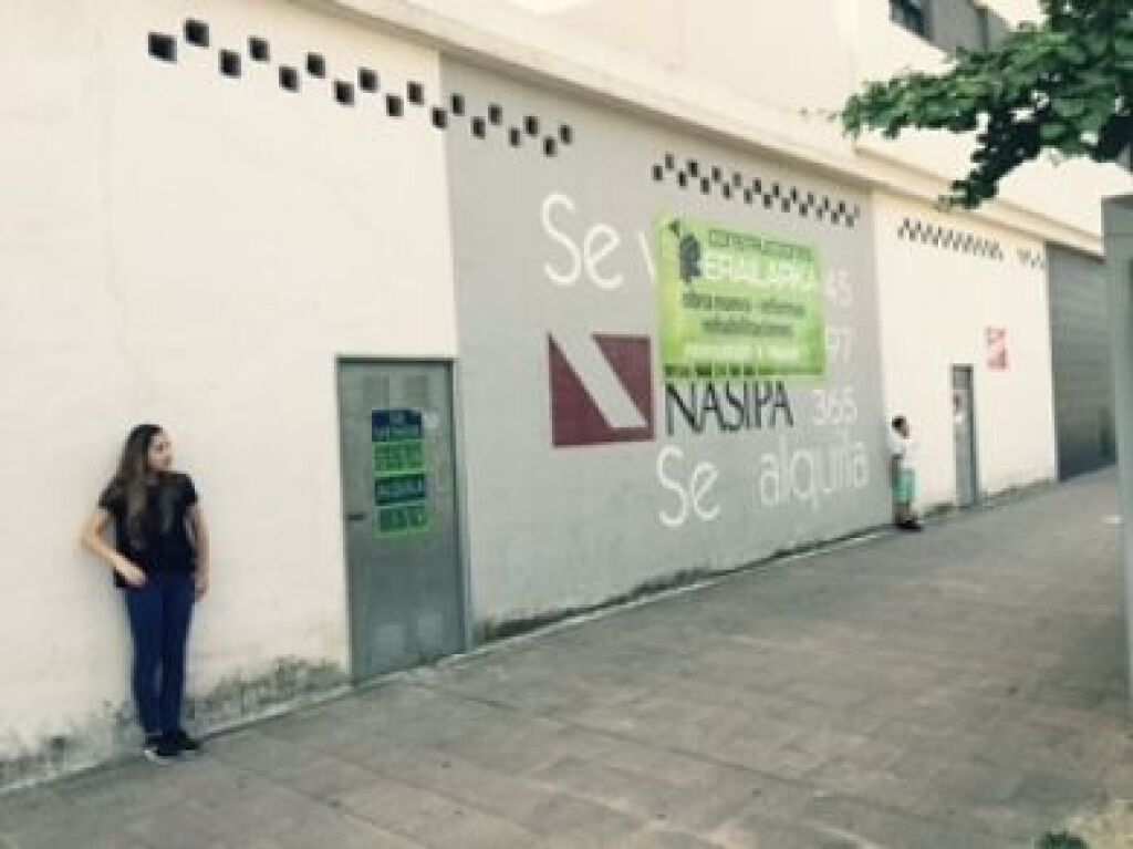 Foto parking coche en venta en vitoria zabalgana álava