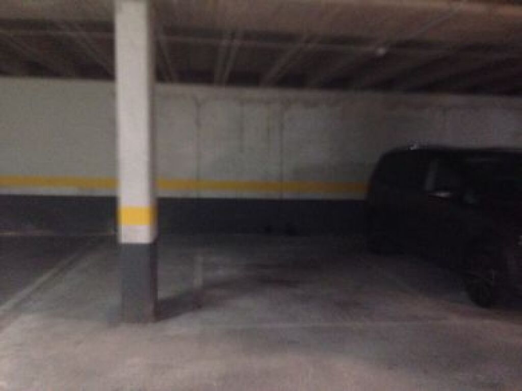 Foto parking coche en venta en vitoria salburua álava
